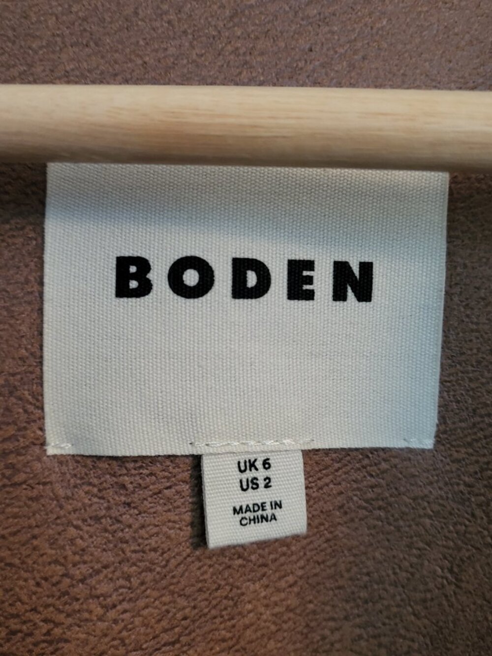 Boden Borg Button Gilet - Size 2 - Picture 6 of 6